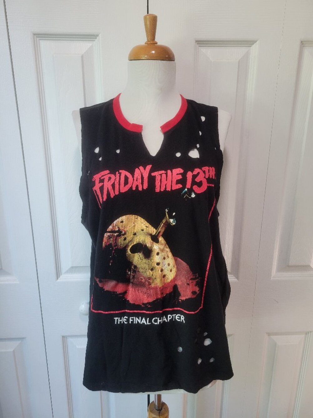 Hot Topic FRIDAY THE 13TH: Final Chapter Holey Black Tank Top sz M EUC Halloween